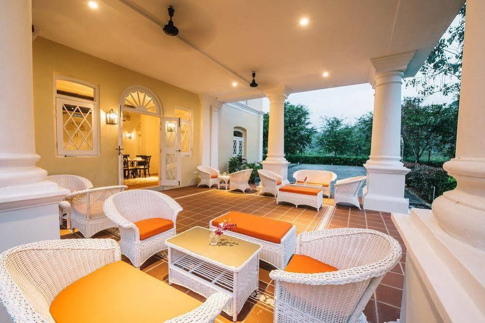 Bed and Breakfast Botanica Mansion Balik Pulau Exteriér fotografie