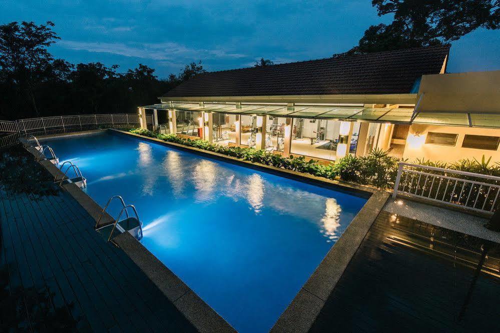 Bed and Breakfast Botanica Mansion Balik Pulau Exteriér fotografie